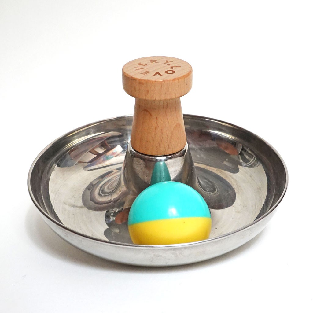 Lovevery tip & turn spinning toy